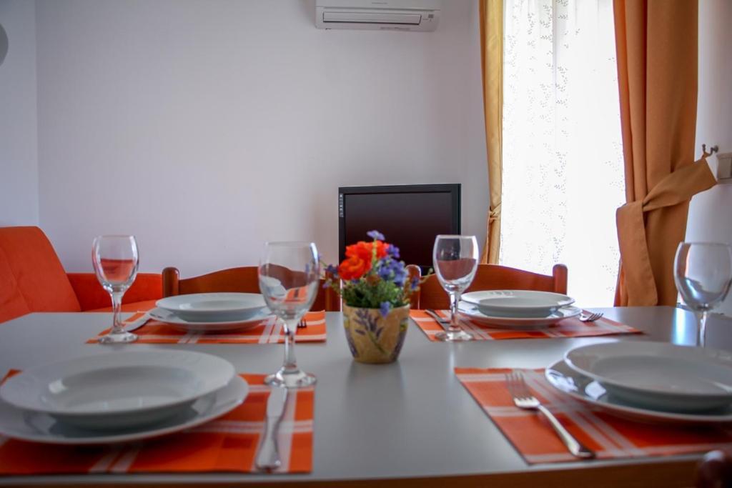 Family Friendly Apartments With A Swimming Pool Nevidjane, Pasman - 18054 Neviđane 외부 사진