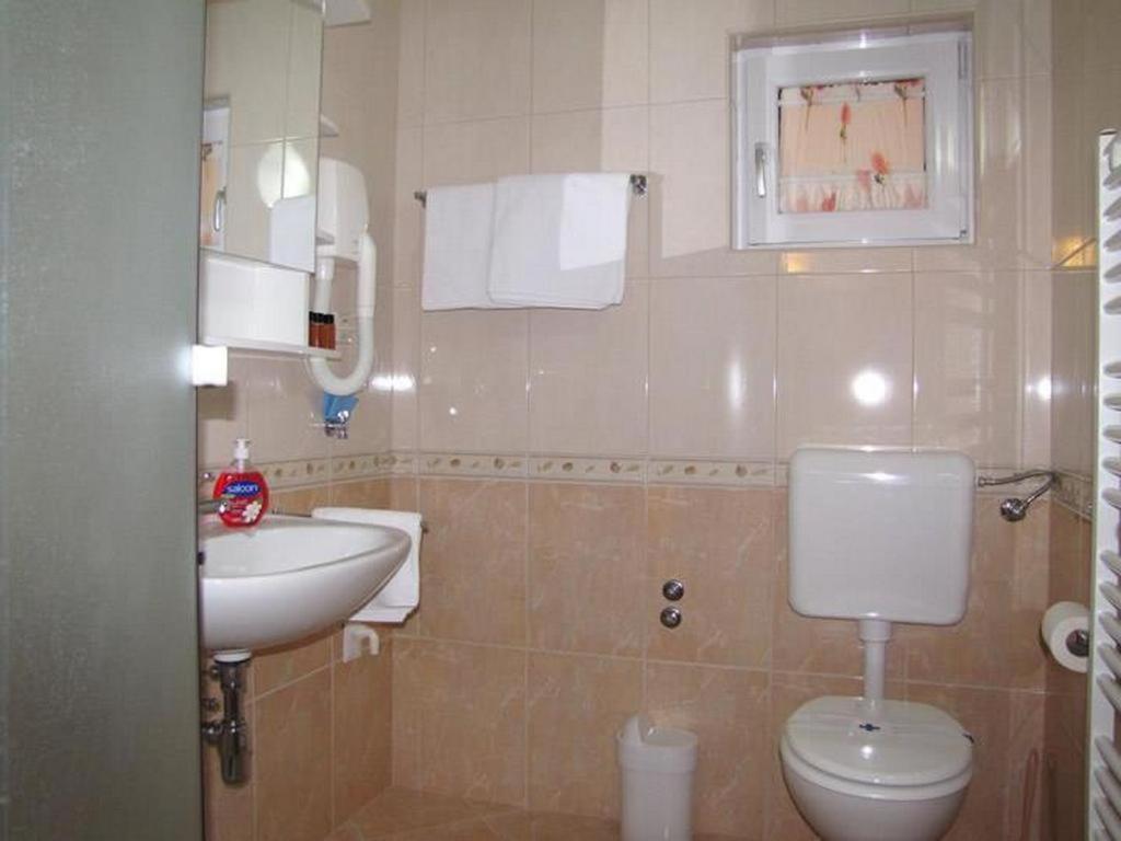 Family Friendly Apartments With A Swimming Pool Nevidjane, Pasman - 18054 Neviđane 외부 사진