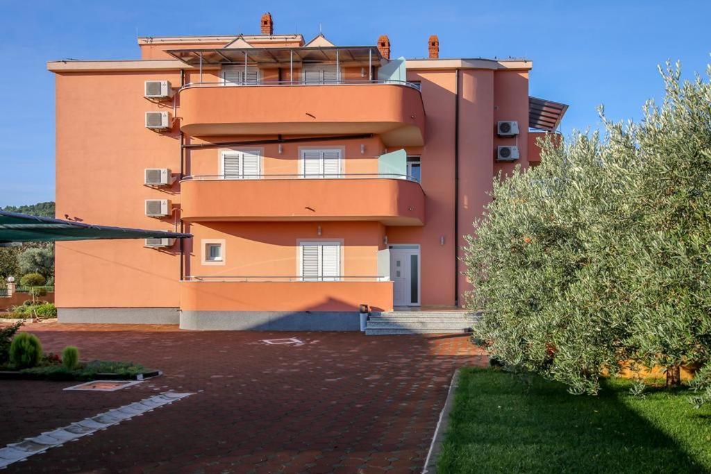 Family Friendly Apartments With A Swimming Pool Nevidjane, Pasman - 18054 Neviđane 외부 사진